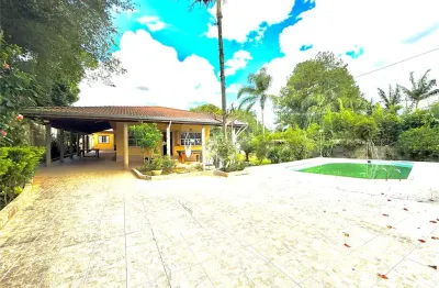 Chácara à venda com 5 quartos, sendo 2 suítes,  em ipanema do meio, sorocaba - sp