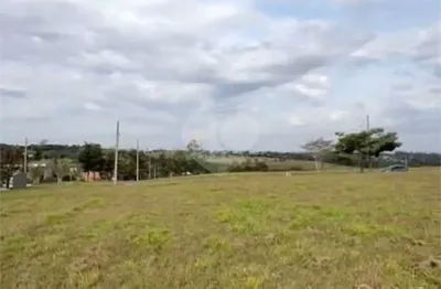 Terreno à venda no condomínio village saint charbel, araçoiaba da serra - sp