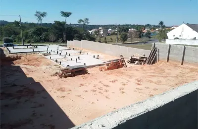 Terreno à venda no condomínio village saint charbel, araçoiaba da serra - sp