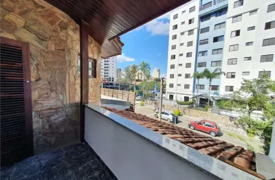 Casa à venda com 3 quartos, sendo 2 suítes,  em Vila Independência, Sorocaba, SP