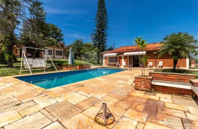 Chácara à venda com 5 quartos, sendo 2 suítes,  em vila são joão, sarapuí - sp