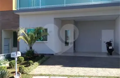 Casa  à venda com 4 quartos, sendo 1 suíte,  no condomínio terras de são francisco, sorocaba - sp