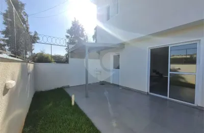 Casa  à venda com 3 quartos, sendo 1 suíte,  no condomínio Residencial Américo Figueiredo, Sorocaba - SP