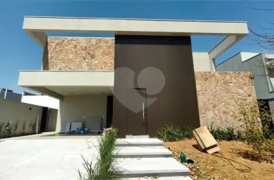Casa  à venda com 3 quartos, sendo 3 suítes,  no condomínio alphaville nova esplanada 4, votorantim - sp
