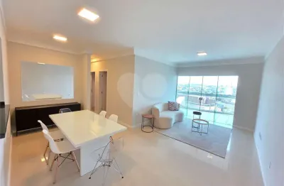 Apartamento à venda com 3 quartos, sendo 2 suítes,  no condomínio center plaza, sorocaba - sp