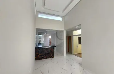 Casa  à venda com 3 quartos, sendo 1 suíte,  no condomínio horto florestal villagio, sorocaba - sp