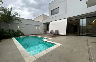 Casa  à venda com 3 quartos, sendo 3 suítes,  no condomínio lago da boa vista, sorocaba - sp