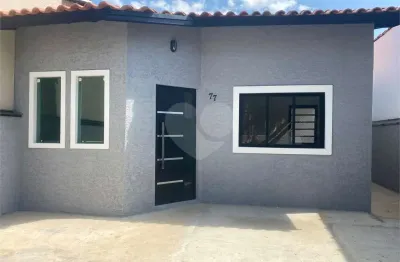 Casa de vila à venda com 2 quartos em jardim wanel ville v, sorocaba - sp