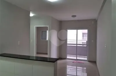 Apartamento para alugar com 2 quartos, sendo 1 suíte,  no condomínio alpha club, votorantim - sp