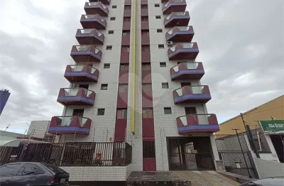 Apartamento à venda com 3 quartos, sendo 1 suíte,  no condomínio Ed. São Rafael, Sorocaba - SP