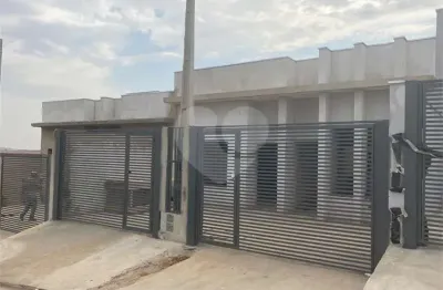 Casa à venda com 2 quartos, sendo 1 suíte,  em loteamento parque santa cristina, sorocaba - sp