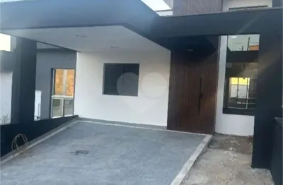 Casa  à venda com 3 quartos, sendo 1 suíte,  no condomínio horto florestal villagio, sorocaba - sp