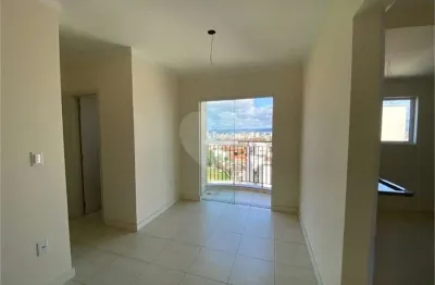 Apartamento à venda com 2 quartos no condomínio Residencial Biarritz, Sorocaba - SP