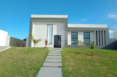 Casa  à venda com 3 quartos, sendo 1 suíte,  no condomínio village ipanema ii, araçoiaba da serra - sp