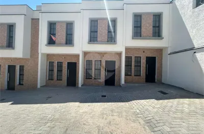 Casa de Vila à venda com 2 quartos em Jardim Europa, Sorocaba, SP