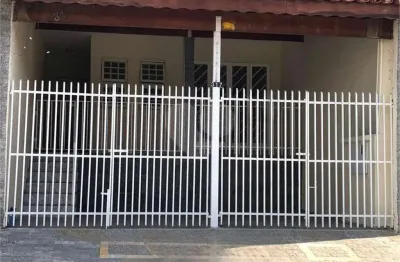 Casa à venda com 3 quartos, sendo 1 suíte,  em parque jataí, votorantim - sp