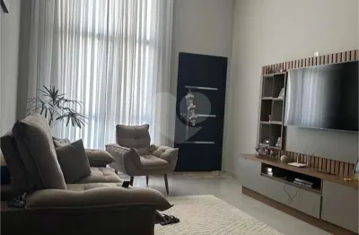 Casa  à venda com 3 quartos, sendo 1 suíte,  no condomínio residencial villagio wanel, sorocaba - sp