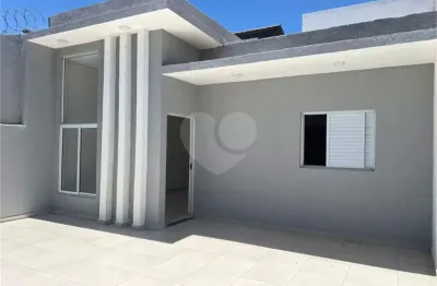 Casa à venda com 2 quartos, sendo 1 suíte,  em jardim wanel ville v, sorocaba - sp