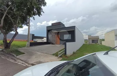 Casa  à venda com 3 quartos, sendo 1 suíte,  no condomínio residencial jardim, sorocaba - sp