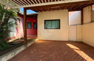 Casa  à venda com 3 quartos, sendo 1 suíte,  no condomínio jardim residencial das dálias, sorocaba - sp