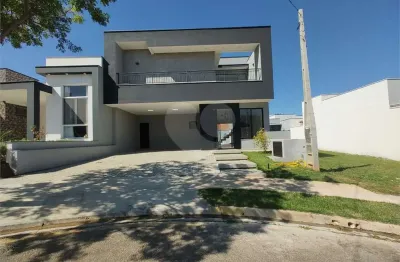Casa  à venda com 3 quartos, sendo 3 suítes,  no condomínio Terras de São Francisco, Sorocaba - SP