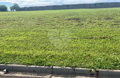 Terreno à venda no condomínio Village Saint Charbel, Araçoiaba Da Serra - SP