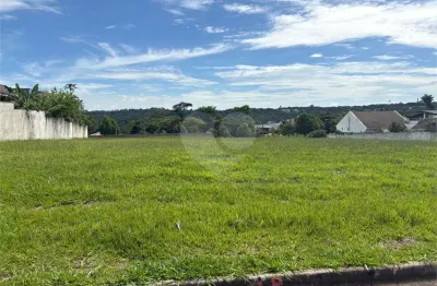 Terreno à venda no condomínio Village Saint Charbel, Araçoiaba Da Serra - SP