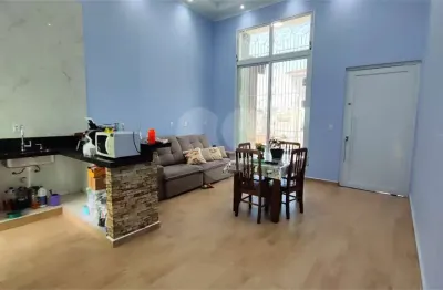 Casa à venda com 3 quartos, sendo 1 suíte,  em Jardim Europa, Sorocaba, SP