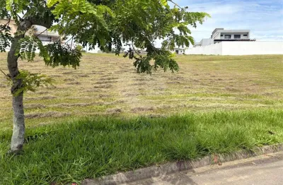 Terreno à venda no condomínio Village Saint Charbel, Araçoiaba Da Serra - SP