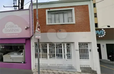 Prédio com 6 salas para alugar na Avenida Moreira César, Centro, Sorocaba