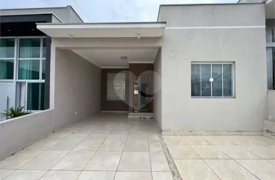 Casa  à venda com 3 quartos, sendo 1 suíte,  no condomínio Horto Florestal Ii, Sorocaba - SP