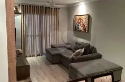 Casa  à venda com 3 quartos, sendo 1 suíte,  no condomínio Terra Nova, Sorocaba - SP