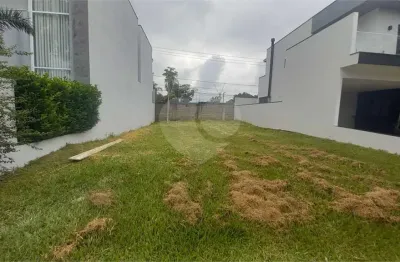 Terreno à venda no condomínio Golden Park Alpha, Sorocaba - SP