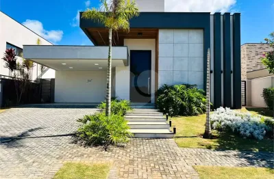 Casa  à venda ou para alugar com 3 quartos, sendo 3 suítes,  no condomínio Alphaville Nova Esplanada 3, Votorantim - SP