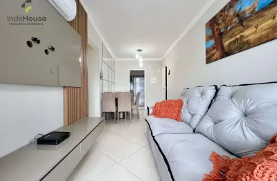 Apartamento mobiliado e climatizado na Tupi – 2 dorms c/ suíte e lazer completo!