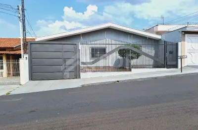 Casa venda e locacao com 3 quartos e 1 suite no jardim ricetti, sao carlos