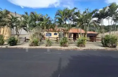Excelente imovel de 3 dormitorios com suite e churrasqueira