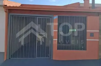 Casa a venda com dois quartos sendo 1 suite no jardim botafogo