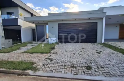 Excelente casa, recem construida, com 3 suites e piscina