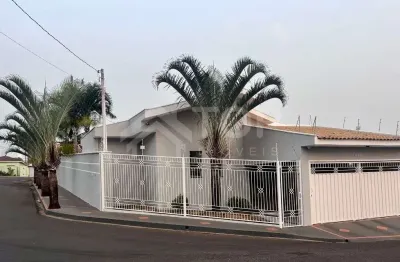 Lindo imovel de 3 dormitorios com 1 suite em excelente localizacao no bairro jardim brasil