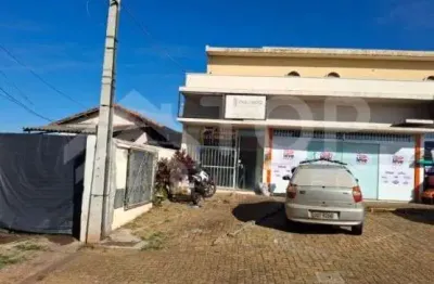 Excelente sala comercial no piso superior, em otima localizacao no bairro jardim paulistano.