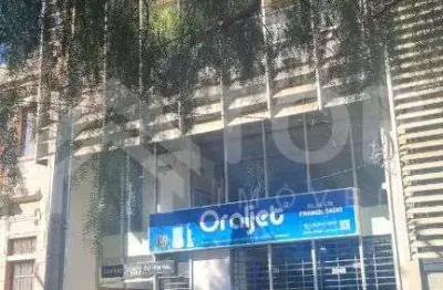 Excelente sala comercial com 36,26 metros na melhor localizacao do centro