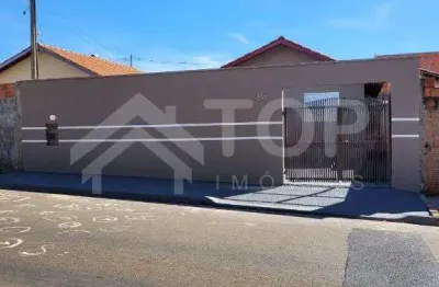 Excelente imovel totalmente  reformado 2 dormitorios no bairro jardim zavaglia