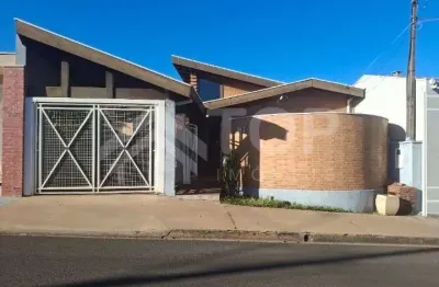 Casa em condomínio fechado com 3 quartos à venda no Parque Fehr, São Carlos 