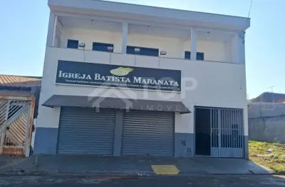 Excelente imovel comercial com casa no piso superior com 3 dormitorios, com 1 suite no bairro cidade aracy.