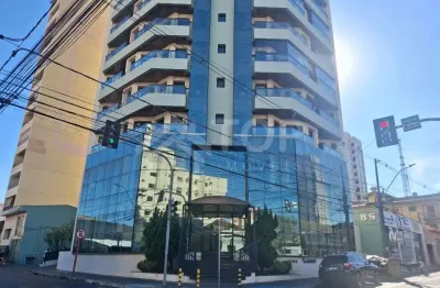 Lindo apartamento de alto padrao com 4 dormitorios, sendo 2 suites no centro da cidade