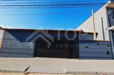 Excelente casa de 3 dormitorios la melhor localizacao do bairro jardim embare