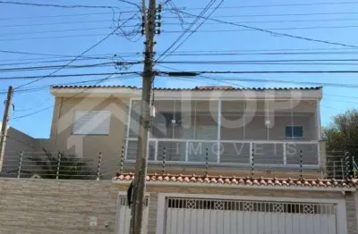 Luxuoso sobrado de 3 dormitorios com piscina aquecida na vila prado - sao carlos