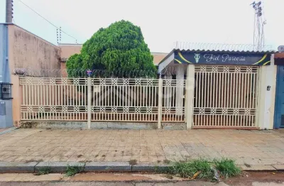 Casa com 3 quartos para alugar na vila prado, são carlos , 180 m2 por r$ 2.223