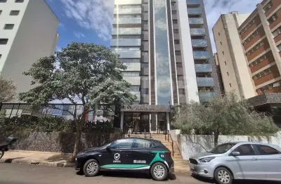 Linda cobertura com 6 dormitorios, sendo 4 suites no centro da cidade